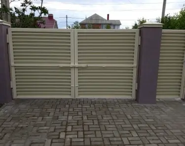 Распашные ворота с автоматикой в Элисте под ключ