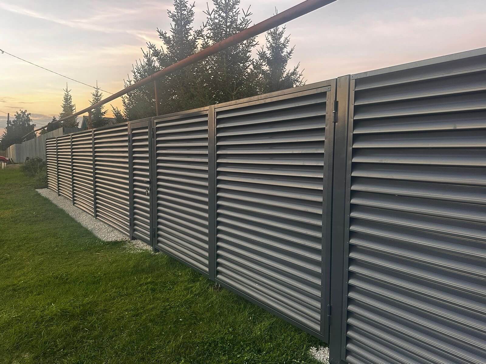 Забор из ламелей Еврожалюзи 26м RAL7024/7024 Серый Графит двусторонний в Элисте