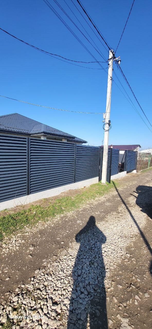 Забор из ламелей еврожалюзи 30м RAL7024/7024 Серый Графит двусторонний фото 1 в Элисте