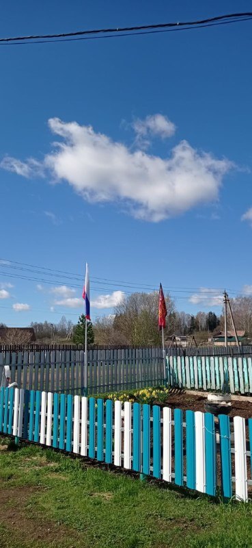 Забор из евроштакетника 16м RAL5021 Морская Волна, RAL9003 Белый фото 2 в Элисте