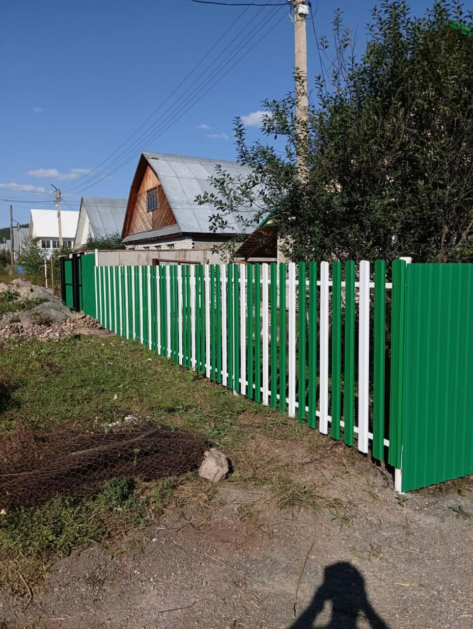 Забор из евроштакетника 10м RAL9003 Белый, RAL6029 Зеленая Мята в Элисте