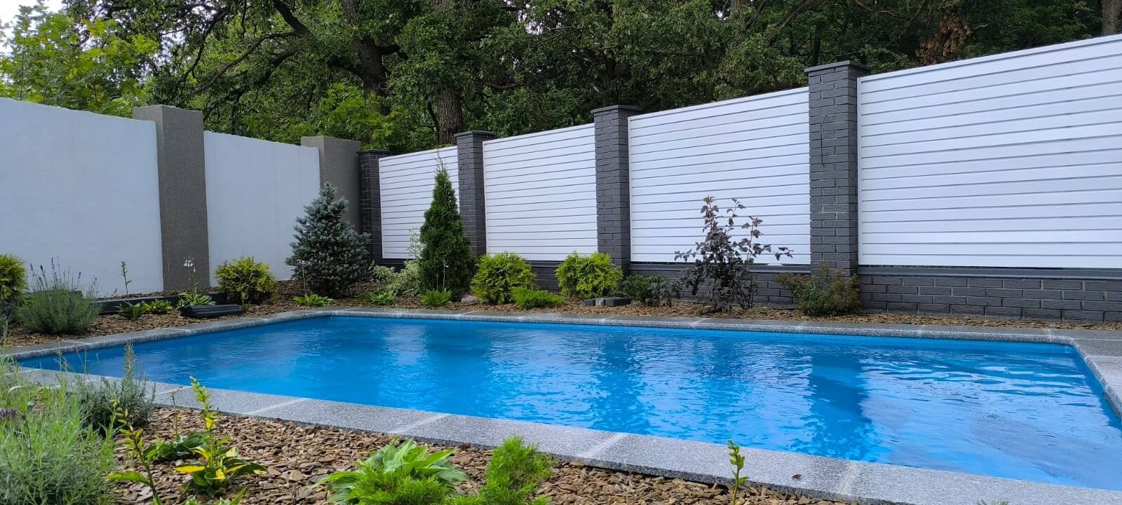 Забор-жалюзи из ламелей Хай-Тек 54м RAL9003 Белый фото 4 в Элисте